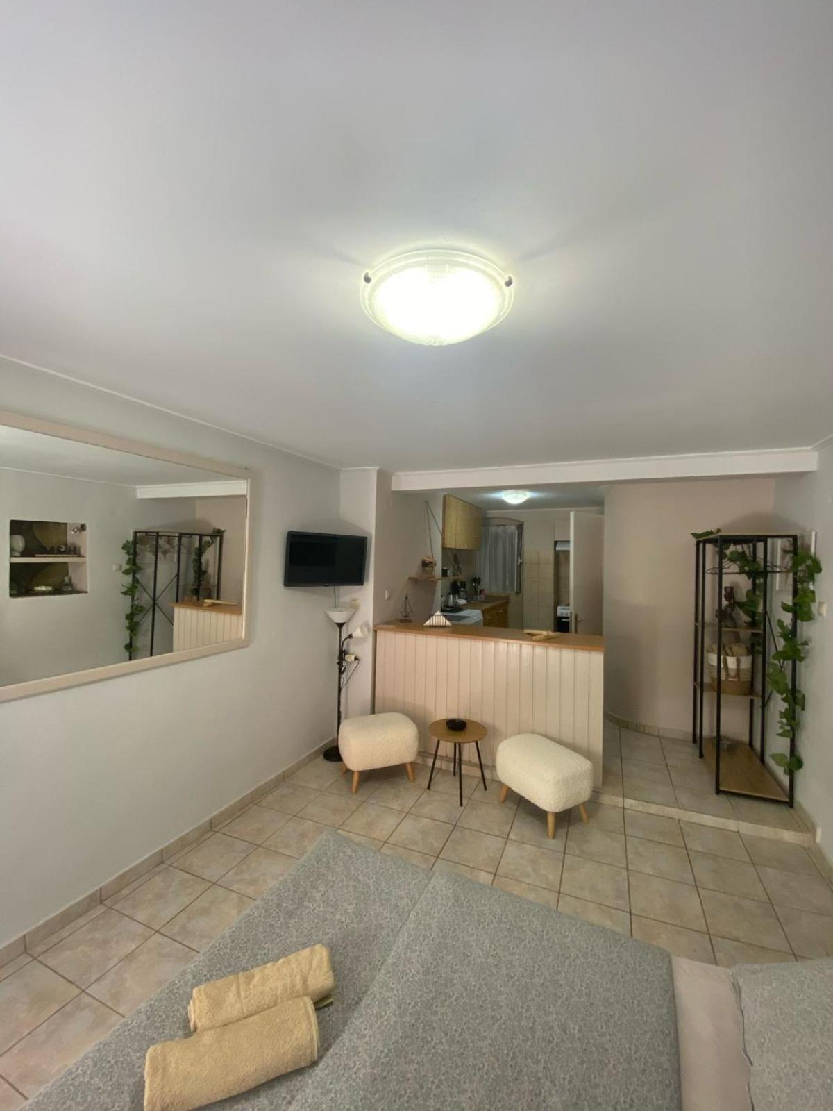M&C Studio Mantouki Corfu  ภายนอก รูปภาพ